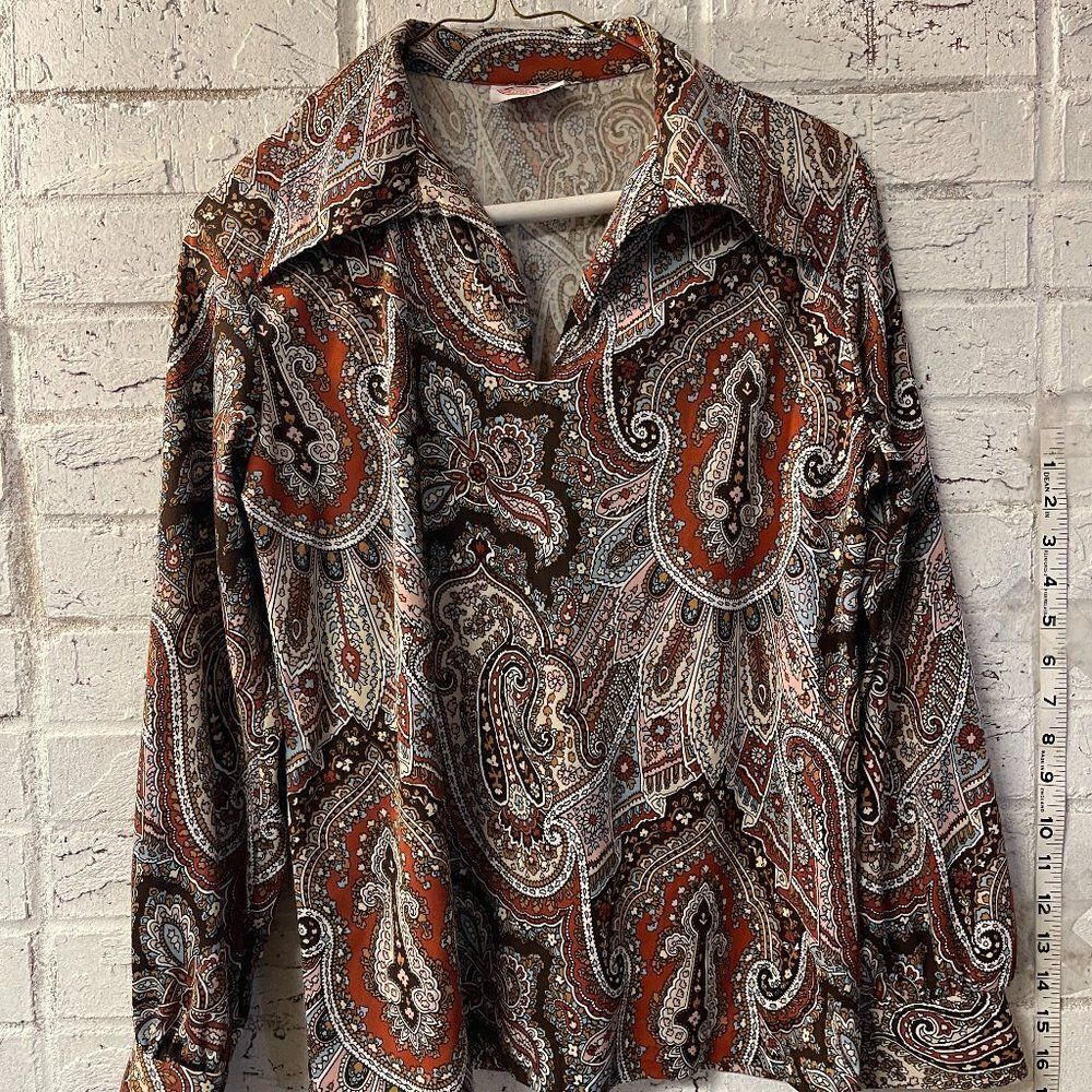 1970s Vintage Brown Paisley Shirt Lucky Winner Small